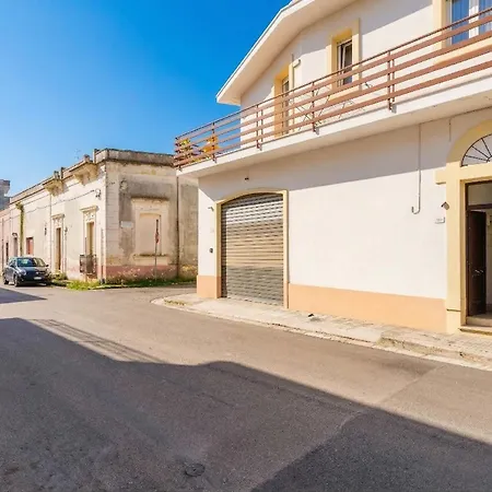 Domus Perrone - Lecce Selection *