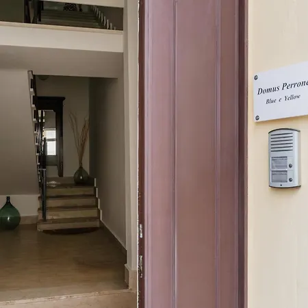 Domus Perrone - Lecce Selection Apartment